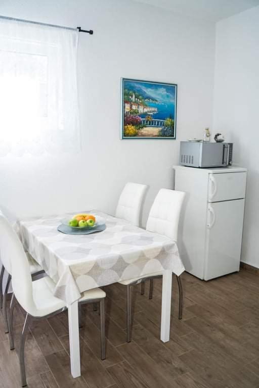 Apartmani Juricev Водице Экстерьер фото